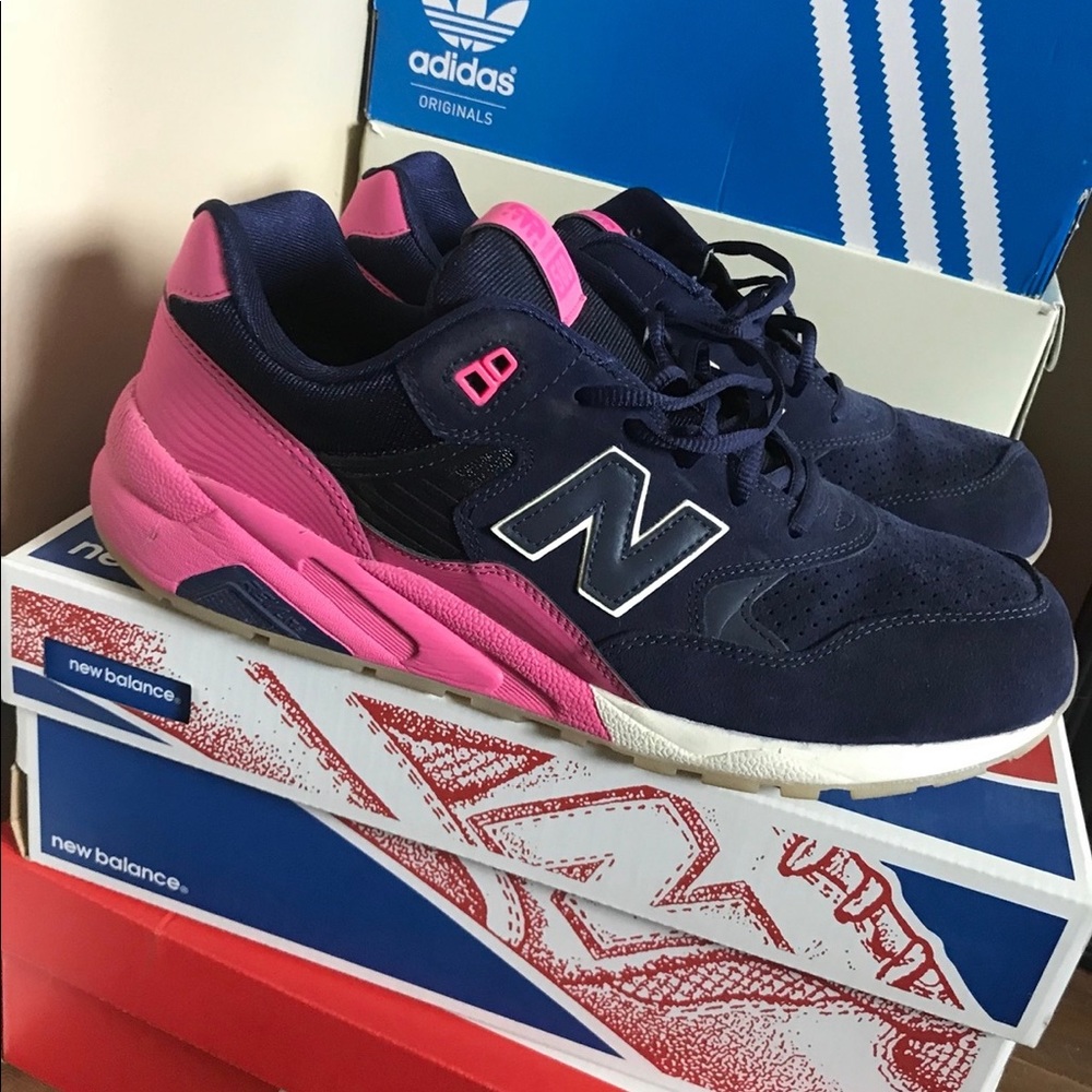 New balance shoes